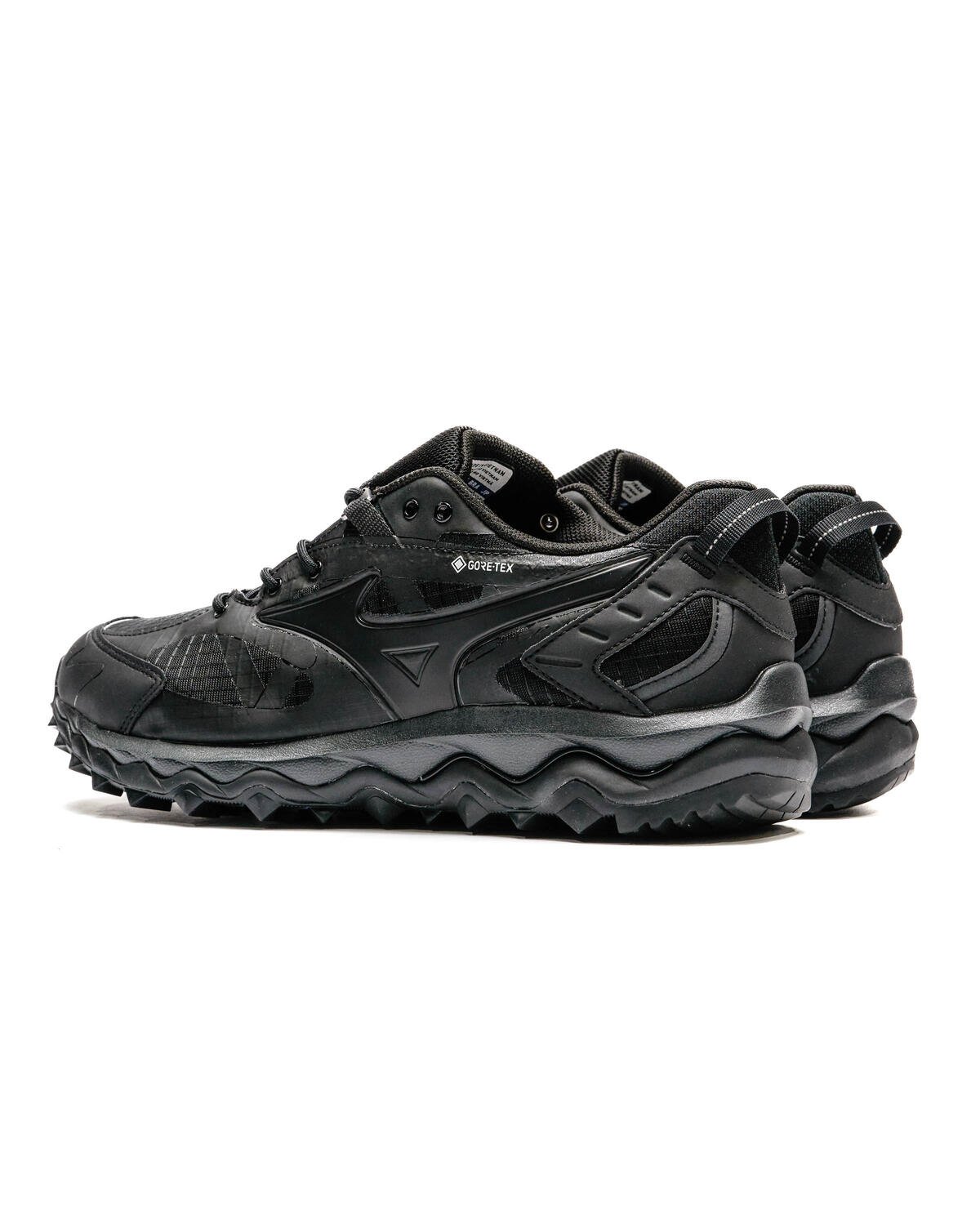 Mizuno wave mujin cheap gore tex